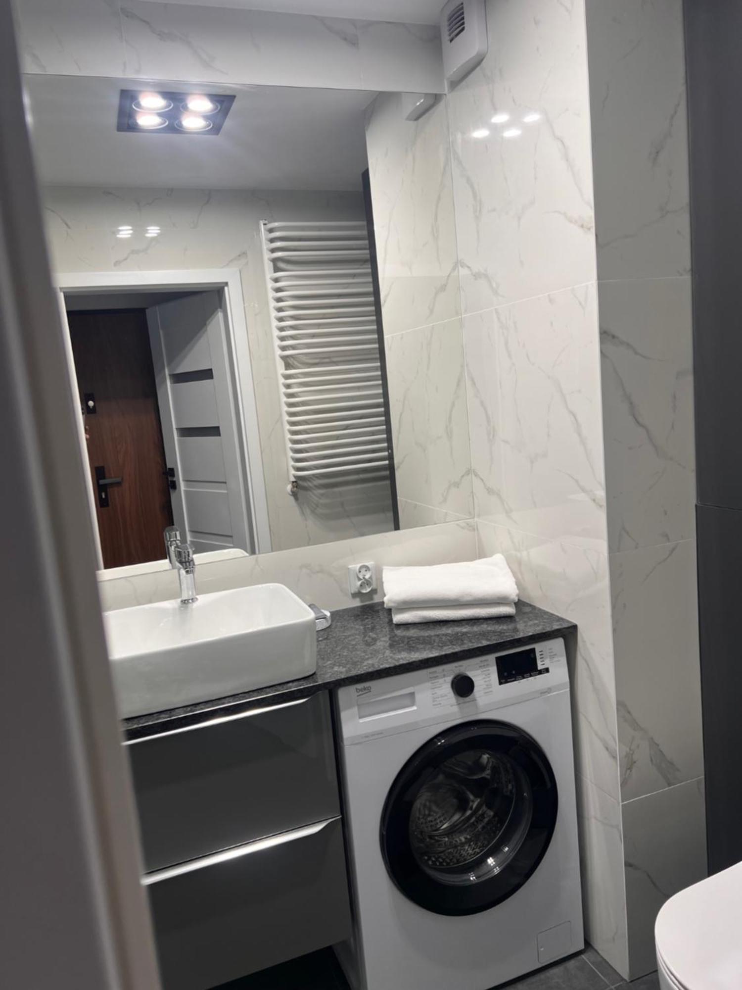 Apartamenty Platinex 1 Cracóvia Exterior foto
